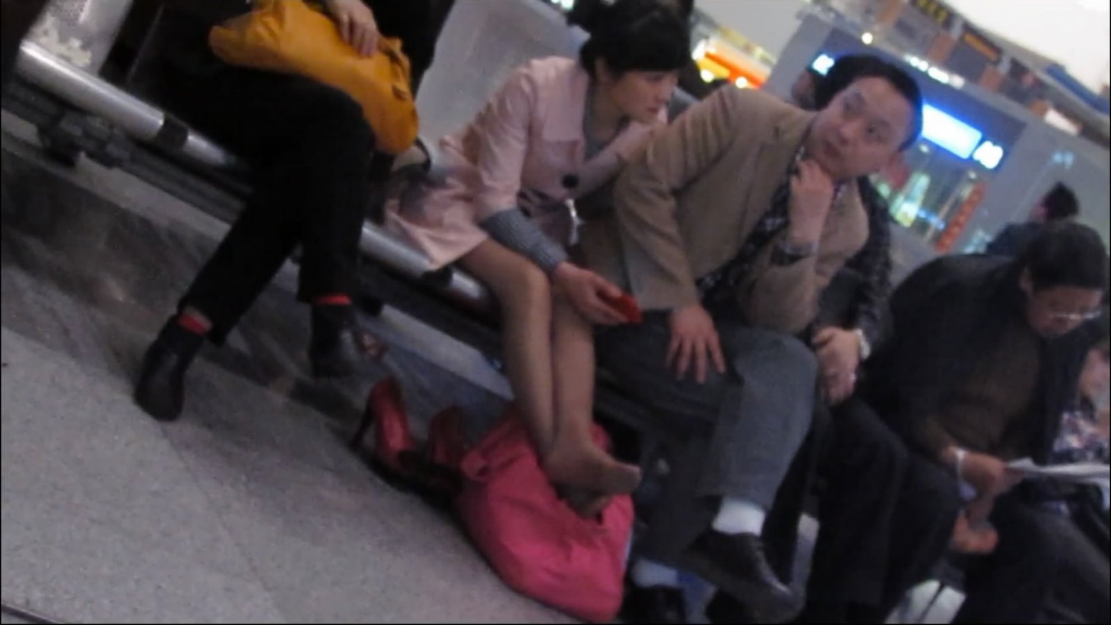 streetsnapnylon[00 01 49][20181202 211000 3]